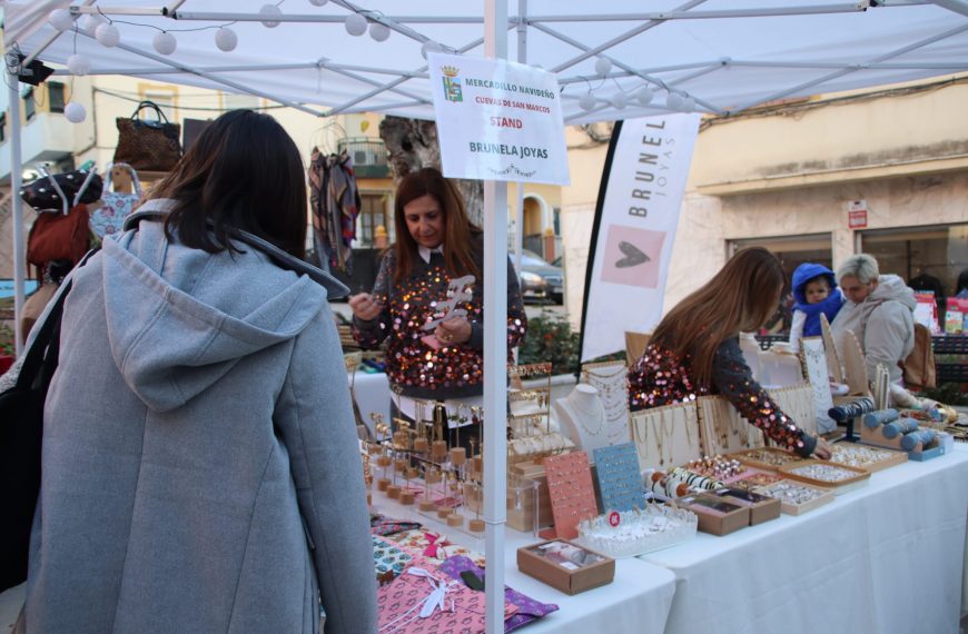 Cuevas de San Marcos celebrará su Mercadillo Navideño con una quincena de expositores y actividades para toda la familia