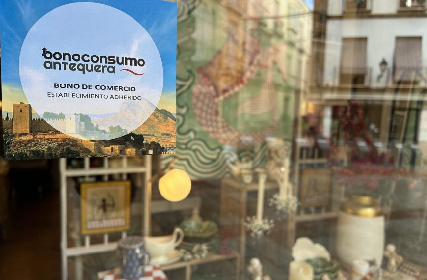Agotados en tiempo récord los más de 17.500 vales del Bono Consumo de Antequera para la Navidad 2025