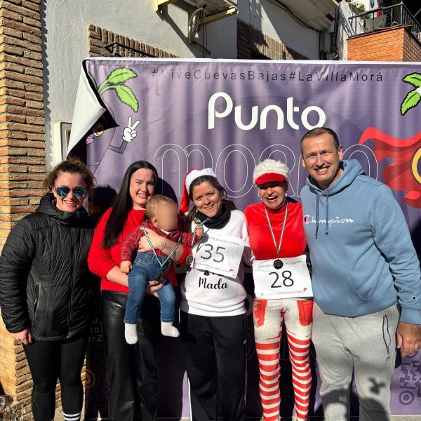 Celebrada la V San Silvestre de Cuevas Bajas en un ambiente festivo y participativo