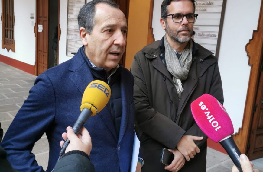 El PSOE de Antequera pide tramitar por urgencia la Iniciativa Legislativa Popular para reforzar la sanidad pública andaluza