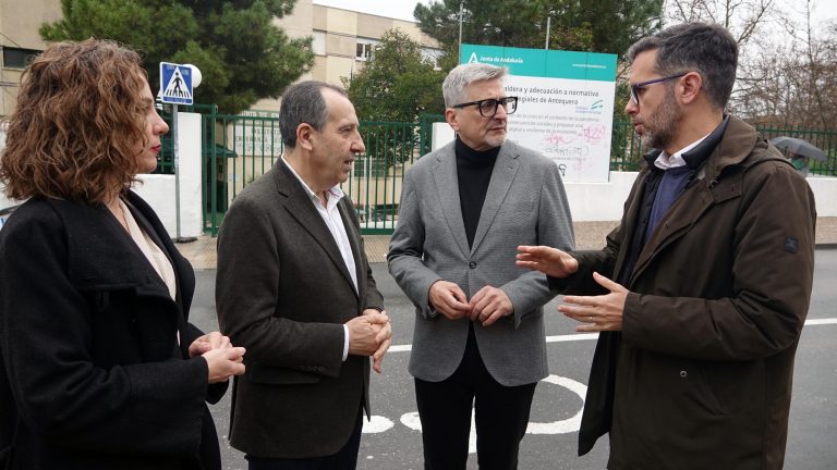 El PSOE exige a Juanma Moreno una solución inmediata a los problemas estructurales del IES Los Colegiales de Antequera