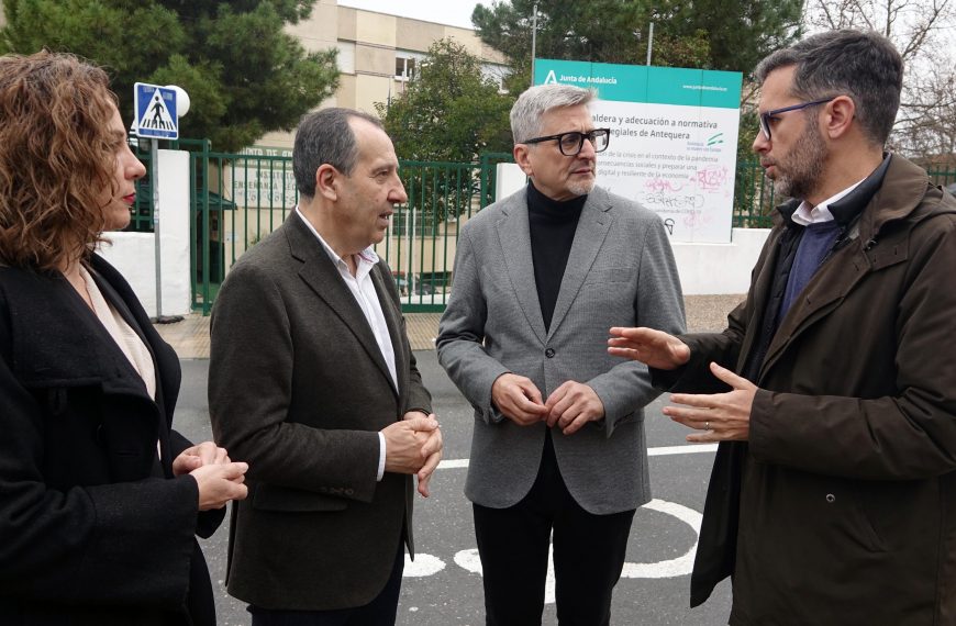 El PSOE exige a Juanma Moreno una solución inmediata a los problemas estructurales del IES Los Colegiales de Antequera