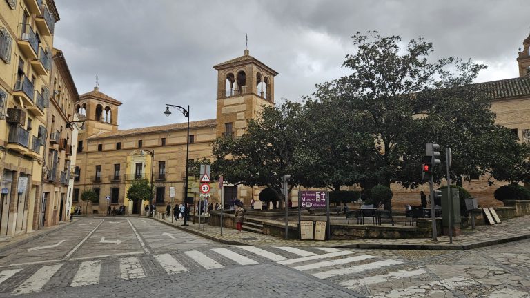 El PSOE de Antequera alerta del peor comportamiento del paro en Andalucía y Antequera frente a la media nacional