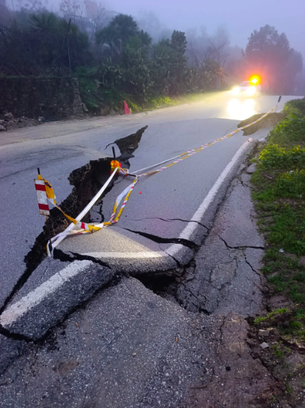Corte temporal de la carretera MA-6101 en Villanueva de Algaidas