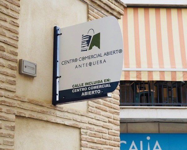 Antequera renueva el reconocimiento de Centro Comercial Abierto de Andalucía