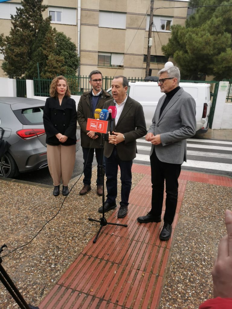 Ruiz Espejo acusa al alcalde de Antequera de “falta de compromiso” con el Instituto de Los Colegiales