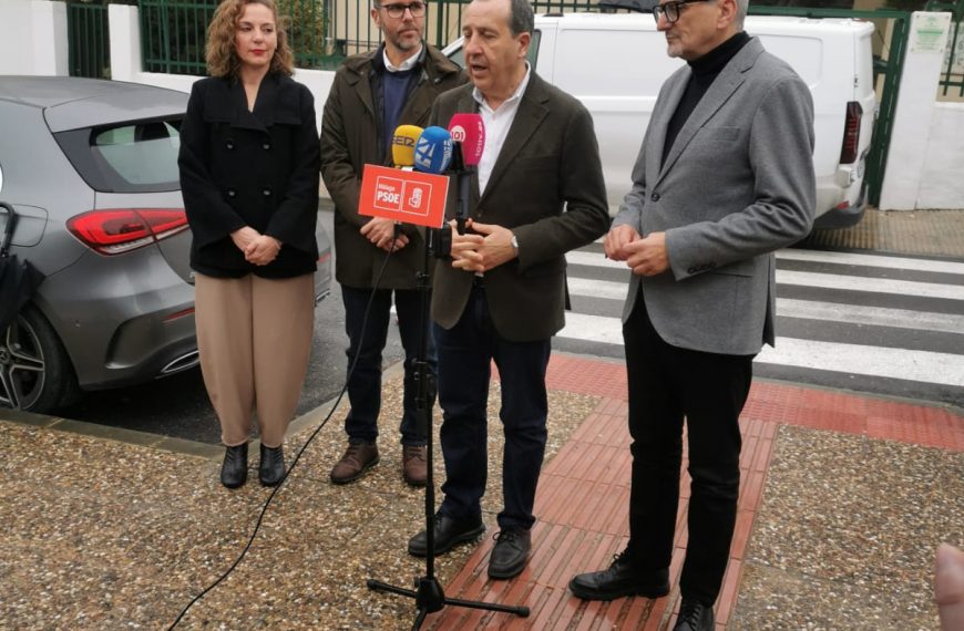 Ruiz Espejo acusa al alcalde de Antequera de “falta de compromiso” con el Instituto de Los Colegiales