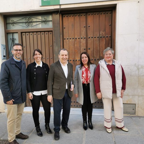 Los socialistas destacan el alza del 49% en las pensiones y reprochan al PP su rechazo