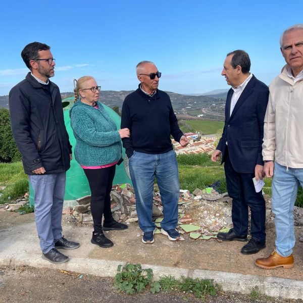 El PSOE de Antequera exige un plan de choque de limpieza en Veracruz y mejoras en el autobús urbano