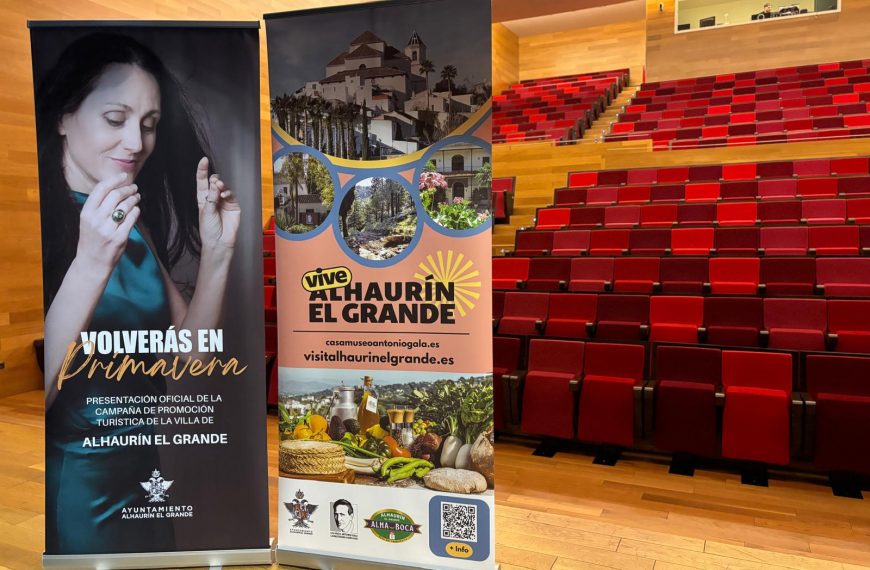 Clara Montes protagoniza en Alhaurín el Grande una velada de música y poesía dedicada a Antonio Gala
