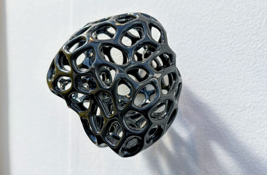 La relación humano-animal centra el regreso de Eldevenir-Zunino a la feria KunstRAI