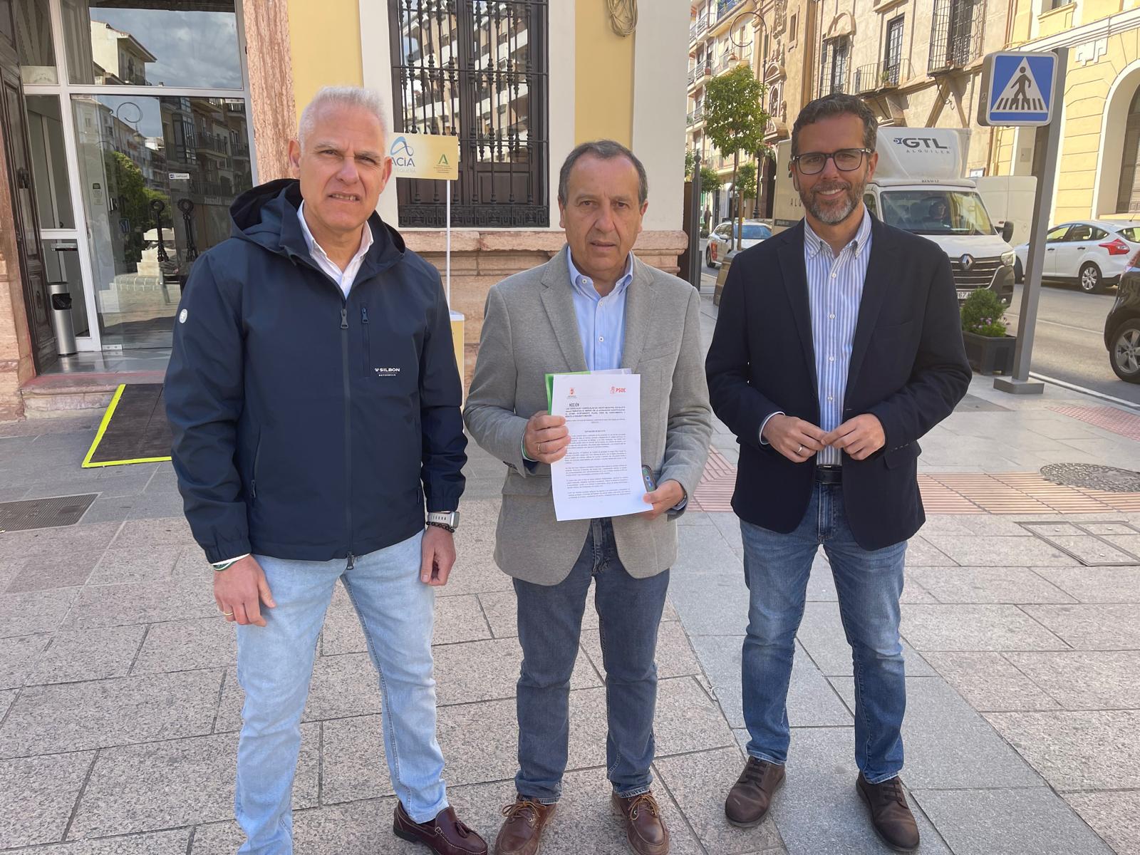 Ruiz Espejo pide que Antequera apoye el Plan Estatal de Vivienda y reclame a la Junta su adhesión
