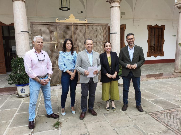 El PSOE de Antequera reclama avances en el IES Los Colegiales y la reapertura del Centro de Mayores de calle Calzada
