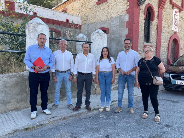 El PSOE denuncia la pérdida de la subvención para rehabilitar el antiguo depósito de Veracruz