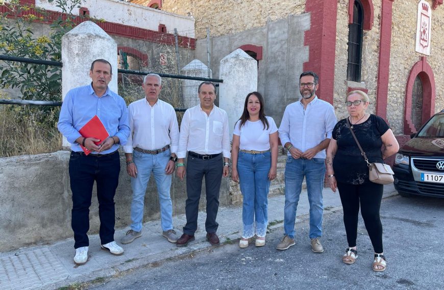 El PSOE denuncia la pérdida de la subvención para rehabilitar el antiguo depósito de Veracruz