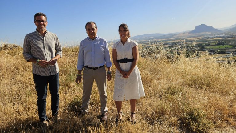 El PSOE propone crear un mirador turístico y una senda paisajística en el Cerro de la Veracruz de Antequera