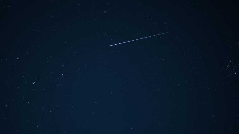 El Torcal cuelga el completo para las Perseidas y regulará el acceso en vehículo del 11 al 13 de agosto