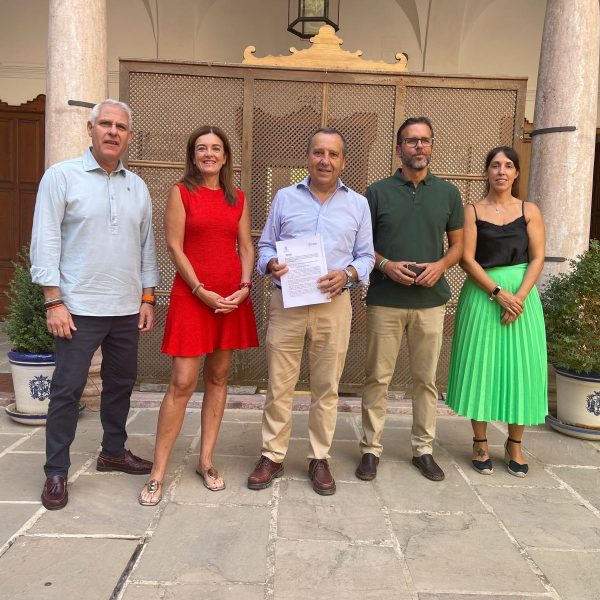 El PSOE de Antequera lleva al Pleno una moción para aumentar las plazas concertadas para mayores y dependientes