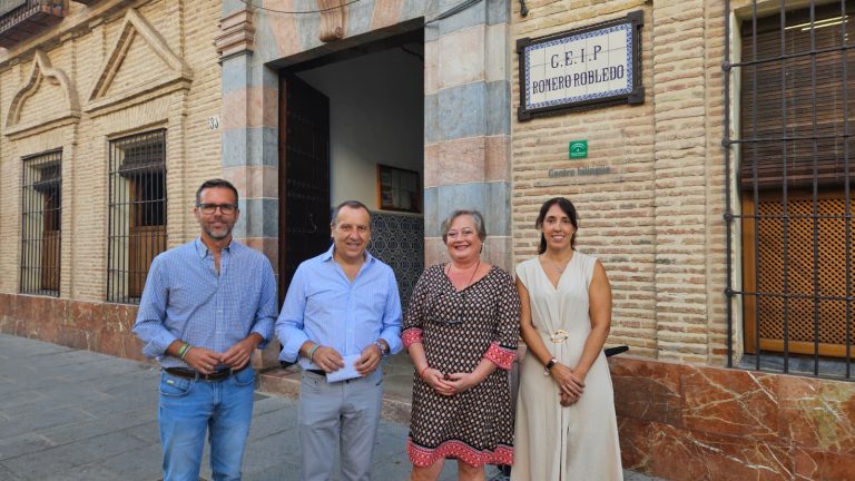 El PSOE critica el inicio del curso escolar en Antequera y reclama soluciones a las necesidades pendientes de los centros