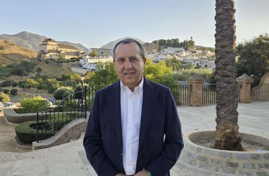 Ruiz Espejo valora la bajada del paro en Antequera y la vincula a las políticas laborales del Gobierno