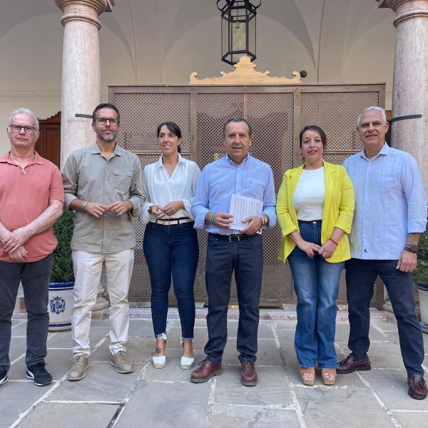 Ruiz Espejo cifra en más de 2.000 los demandantes de vivienda en Antequera y reclama más vivienda pública